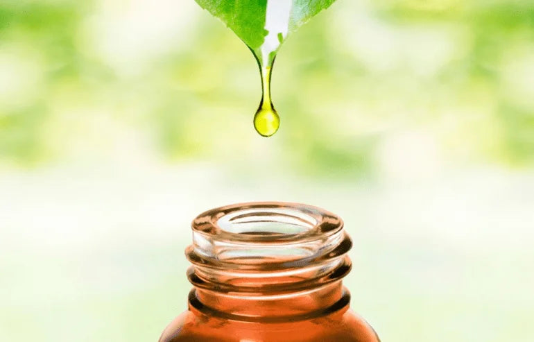 “Natural” Beauty Products Can Be Bad For Your Skin Too